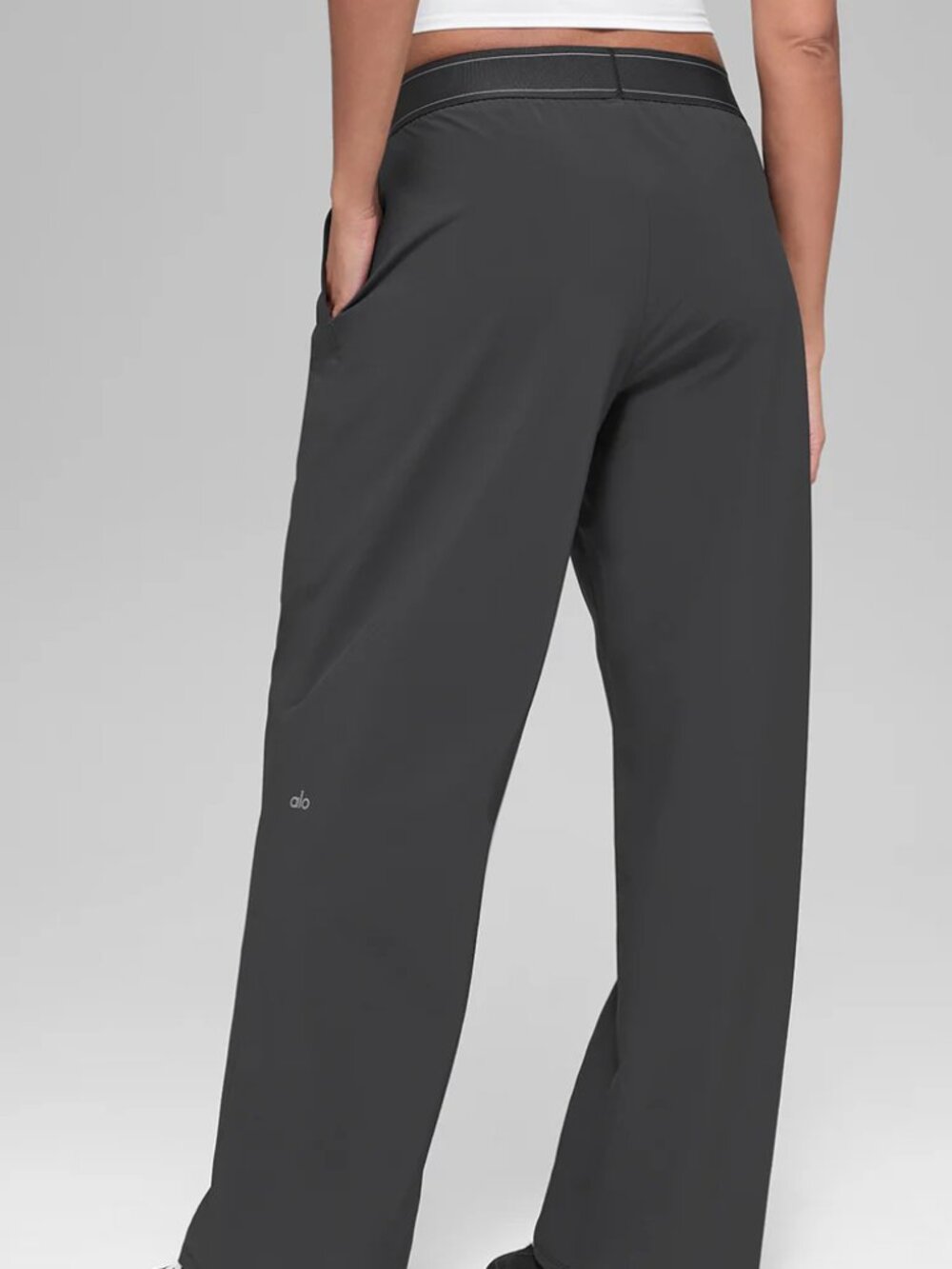 Alo Yoga Versatile Suit Up Trousers Dark Grey NWT💞(Regular 30-inch Length)😎 - Picture 7 of 7